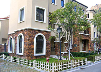 鋁合金草坪護(hù)欄